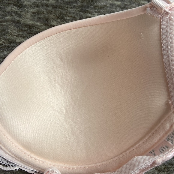 💚2 for $25 NWOT Rene Rofe bra. Light pink. Smoothing & lightly padded w/ lace - Picture 6 of 7